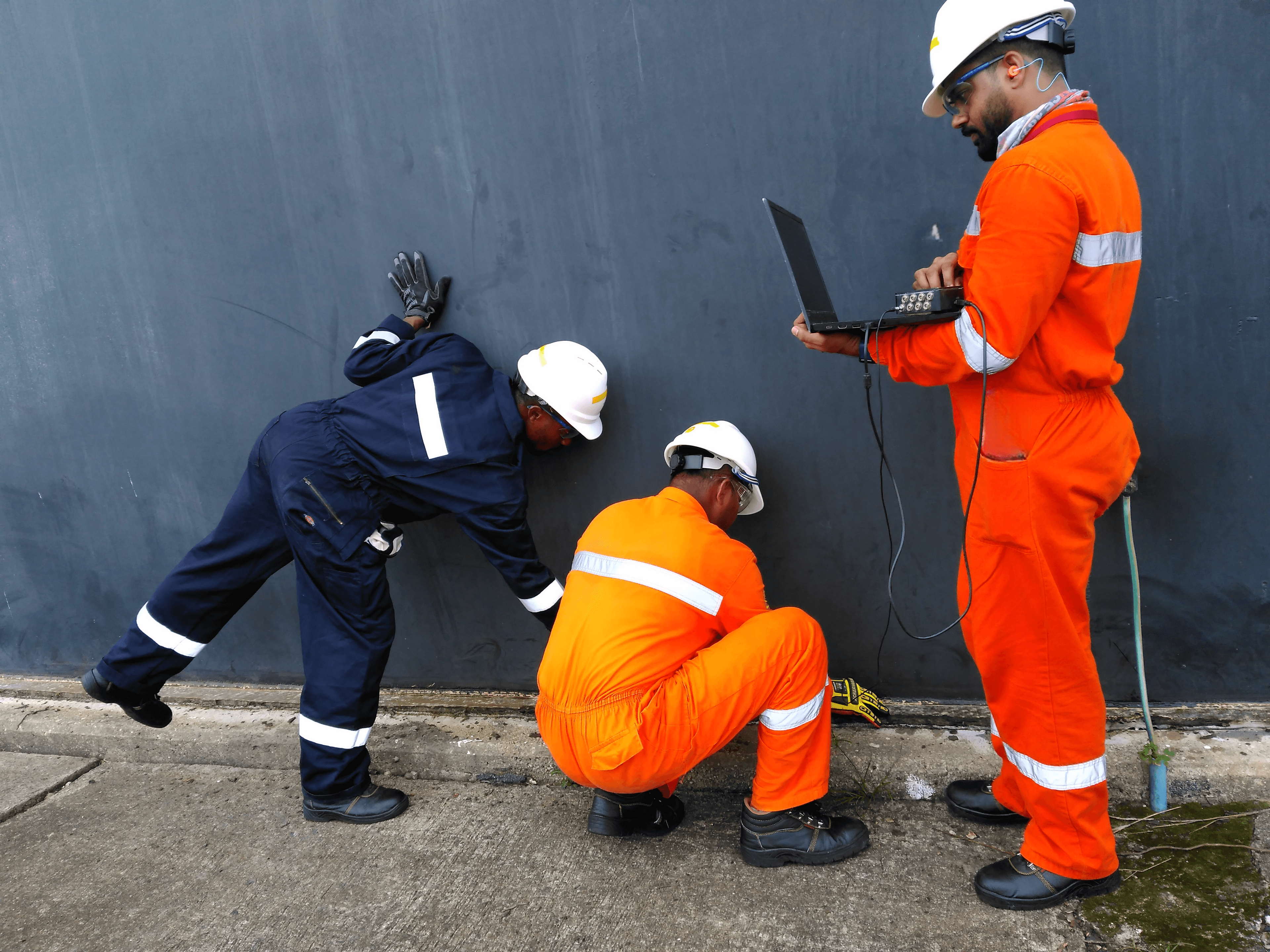Oil & Gas Servicing